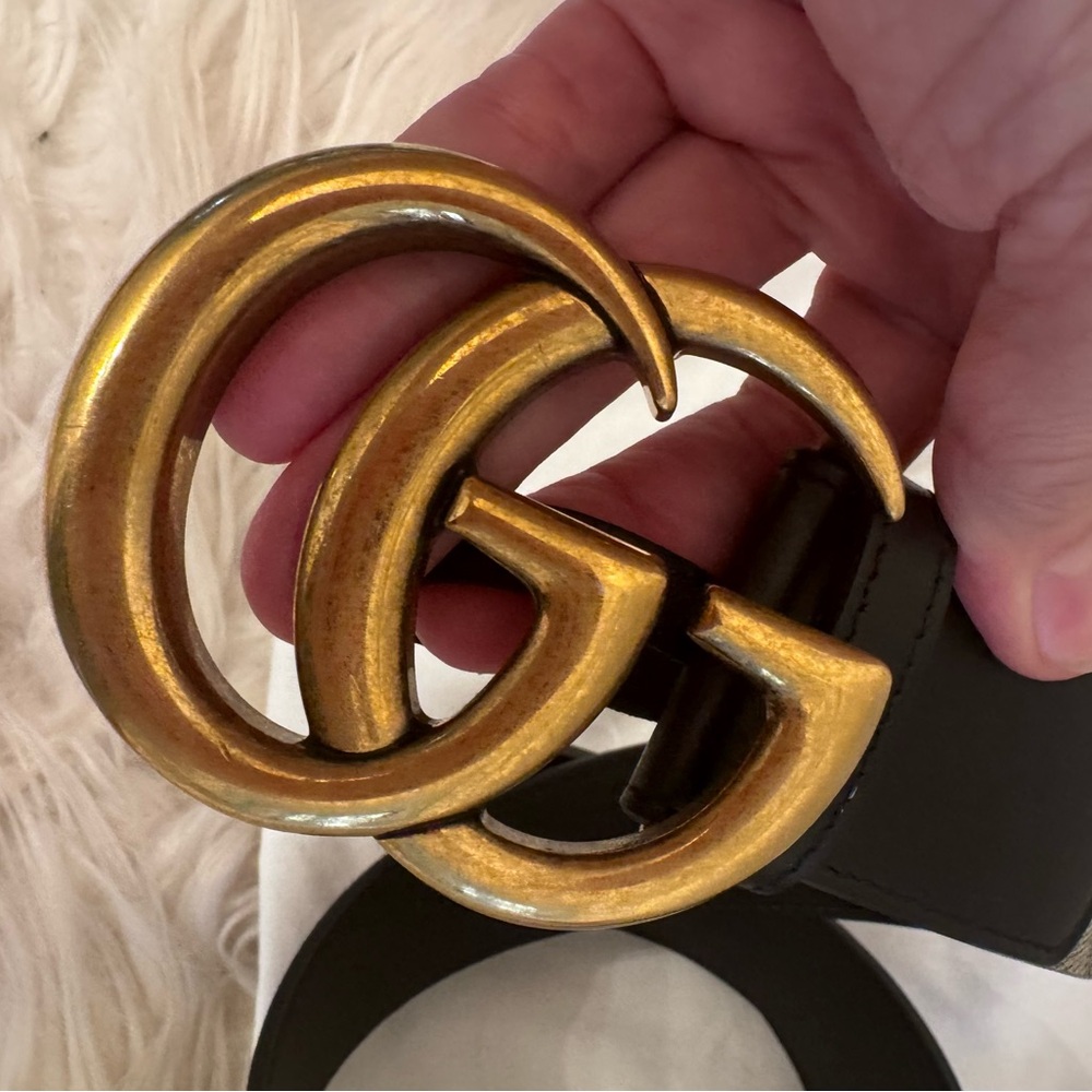 Gucci Black Leather Belt - Picture 2 of 9